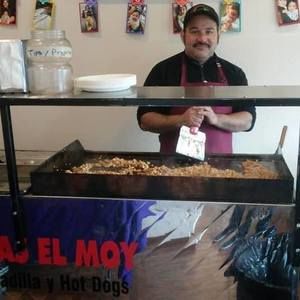 Meet your Posher, Moises